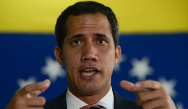 translated from Spanish: Guaidó will ask Piñera government to facilitate the entry of Venezuelan migrants
