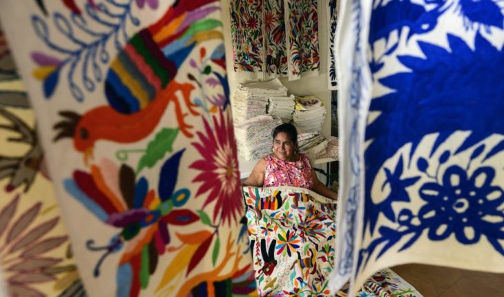 translated from Spanish: Mexican artisans claim that brands copy their designs