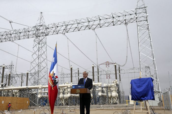 Piñera inaugurates transmission line that strengthens Chile's electricity system