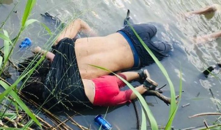 translated from Spanish: Salvadoran migrant and daughter drown in Bravo River