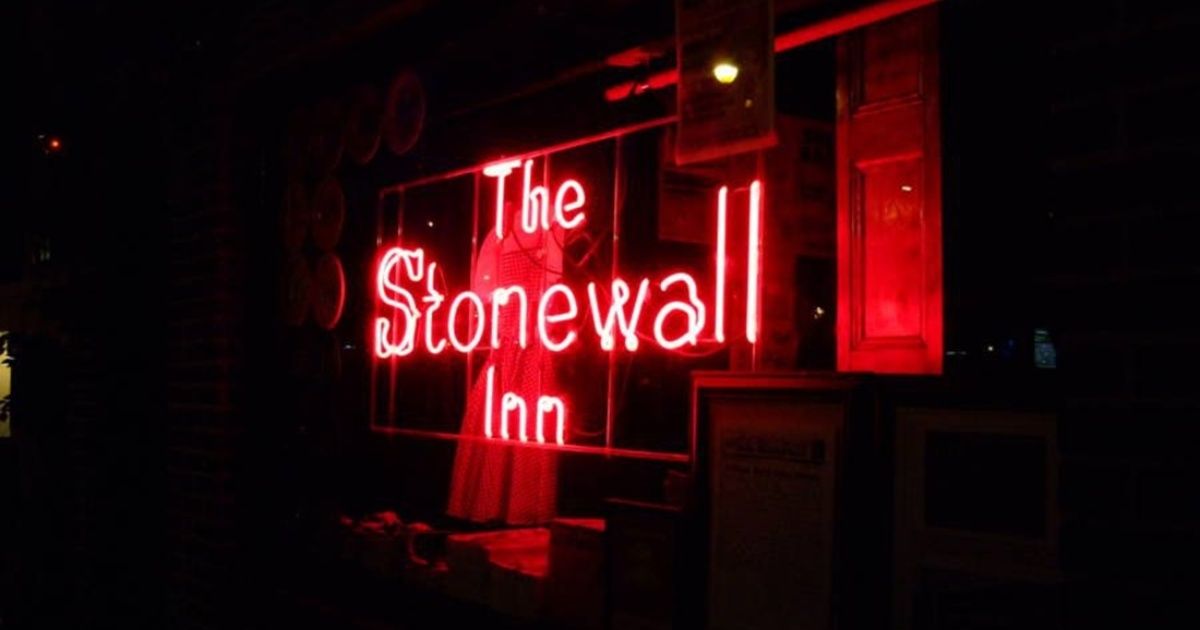 Stonewall, the transvestite bravery and the night when diversity became a flag