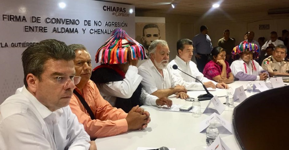 Towns of Aldama and Chenalhó, Chiapas, sign peace pact
