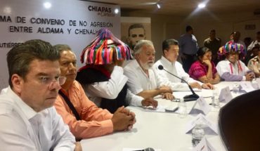 translated from Spanish: Towns of Aldama and Chenalhó, Chiapas, sign peace pact