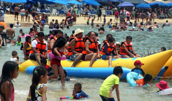 5 playas de Acapulco no son aptas para nadar este verano