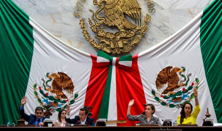Busca Congreso de Michoacán, transporte exclusivo para mujeres y niños