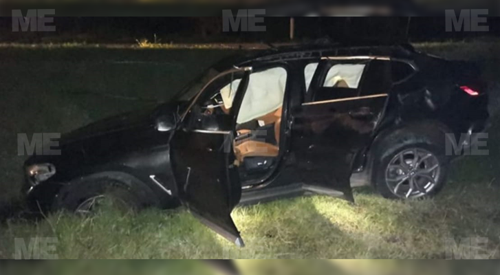 Chofer falleció al accidentarse, en un auto BMW con reporte de robo