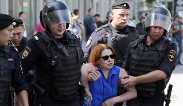 Cientos de detenidos tras manifestación del sábado contra alcalde de Moscú