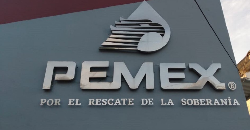 Deschamps y Pemex acuerdan incremento salarial del 3.37%