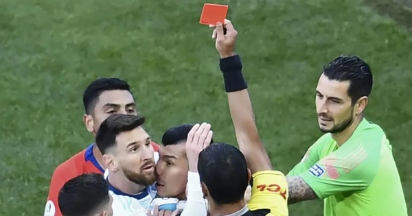 Echó pie atrás: Messi envía carta de disculpas a la Conmebol asegurando que su airada reacción en la Copa América fue por “estrés emocional”