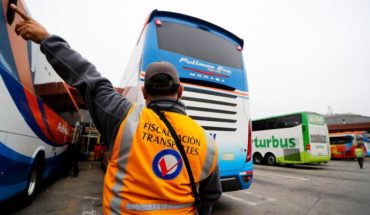Gobierno de la región Metropolitana busca que registro y nómina de pasajeros de buses sean archivo digital