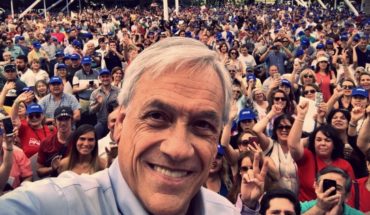 La obsesión por Twitter: el pecado capital de Piñera