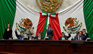 translated from Spanish: Calls for Mexico’s president to comply with payment to former braceros