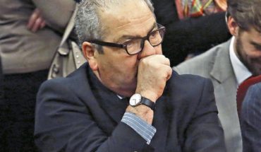 Luis Castillo ya tiene reemplazante: Piñera nombra a Arturo Zúñiga en la Subsecretaría de Redes Asistenciales
