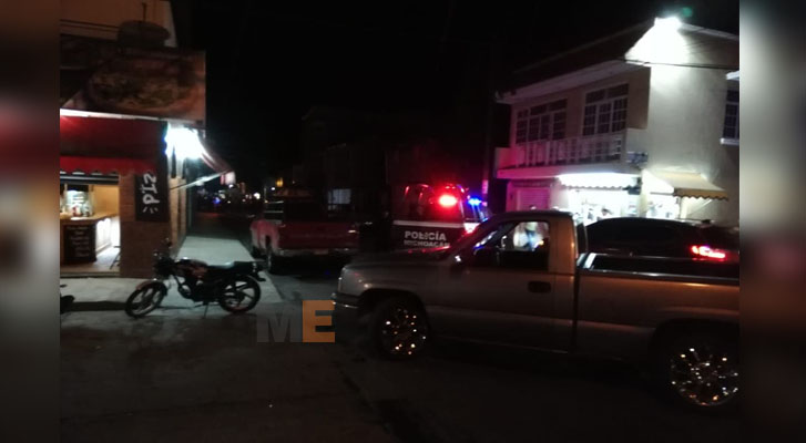 Matan a balazos a ex autodefensa, en una taquería de Los Reyes, Michoacán