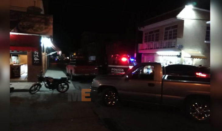 Matan a balazos a ex autodefensa, en una taquería de Los Reyes, Michoacán