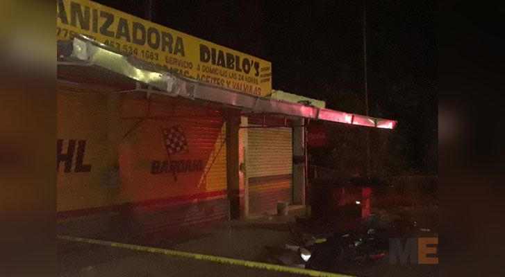 Motociclista muere en ataque a balazos en Apatzingán, Michoacán