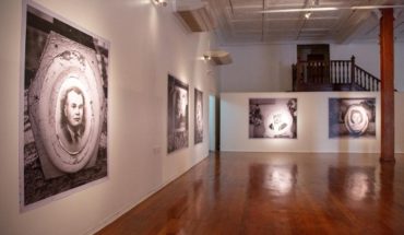 Muestra fotográfica “Memento mori” de Paz Errázuriz en Centro Cultural Estación Antofagasta