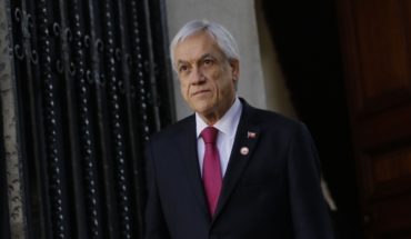 Piñera acusa a la empresa dueña del agua en Osorno y promete que el suministro volverá el martes
