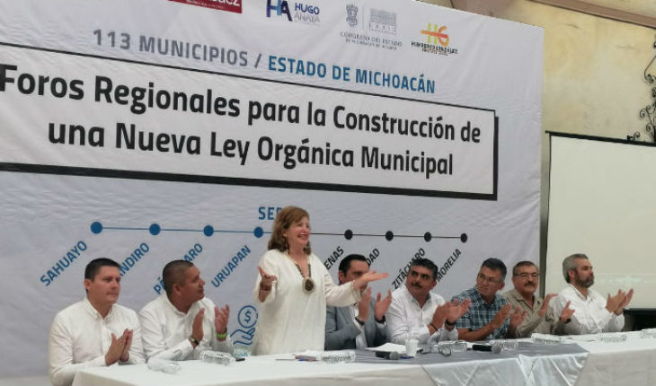 Realizan diputados michoacanos, 5to Foro para la Construcción de una Nueva Ley Orgánica Municipal