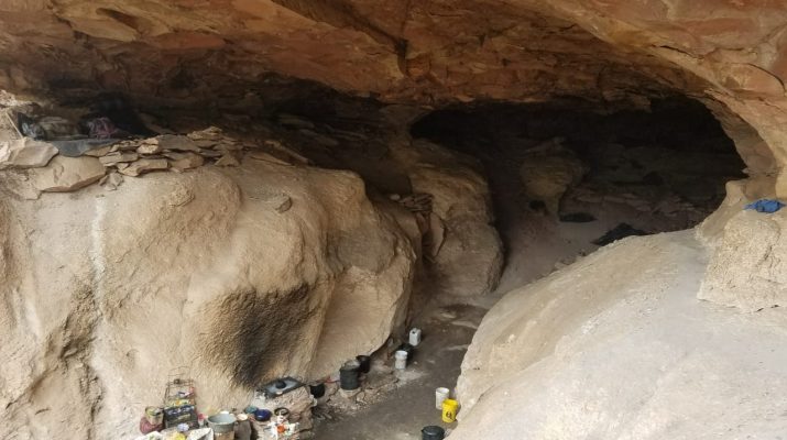 Rescatan a 21 hombres esclavizados en cueva de Chihuahua