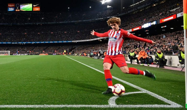 translated from Spanish: Antoine Griezmann to play at Barcelona