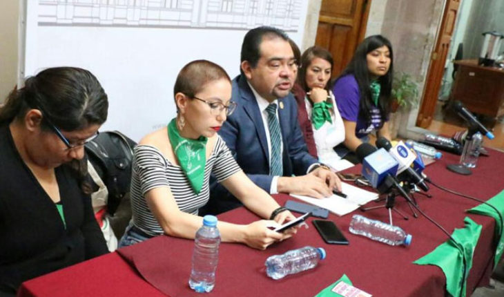translated from Spanish: Deputy to seek decriminalization of abortion in Michoacán