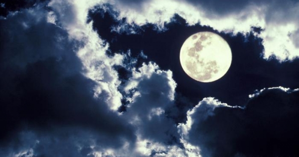 Eight great songs about the moon