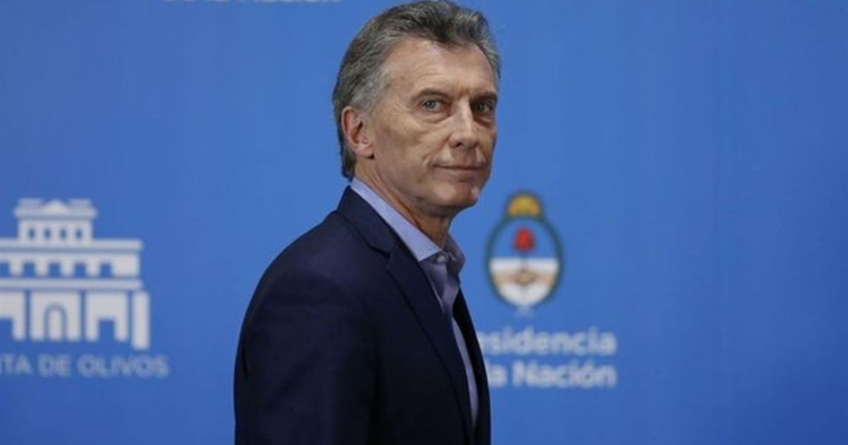 Mauricio Macri repudiated threats to the intellectuals and artists who supported him