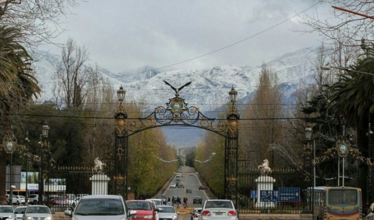 translated from Spanish: Mendoza, one of the most chosen destinations on winter holidays