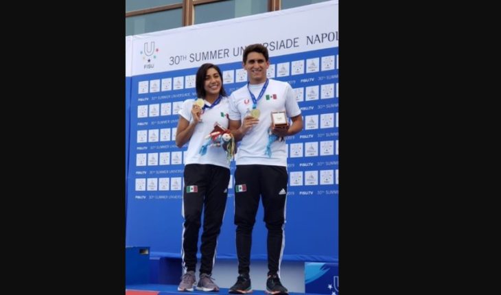translated from Spanish: Mexican backspins win medals at Universiade