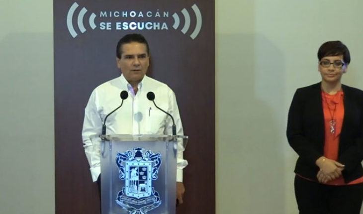 translated from Spanish: Michoacán government was put up to speed in debt to the health sector, says Silvano Aureoles