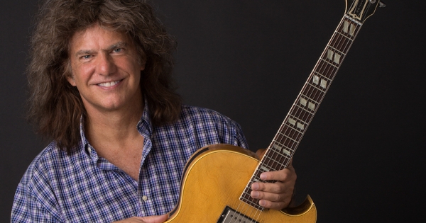Pat Metheny returns to Chile with his new tour "An Evening with"
