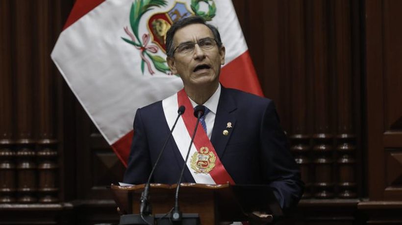Peru's president seeks to cut his term of office and congressmen to hold new general elections