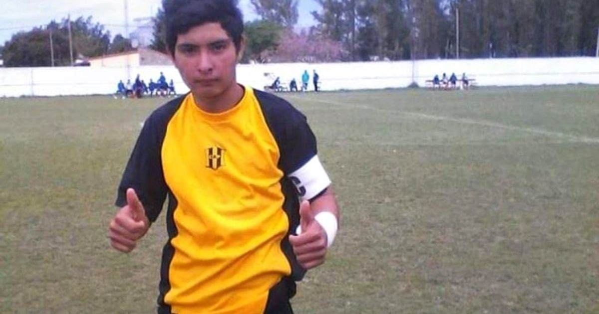 Santa Fe: 17-year-old boy tackled a chest penalty and died
