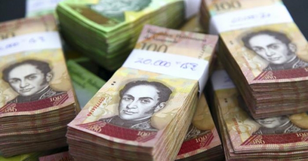 The black market returns in Venezuela, devaluation in sight?