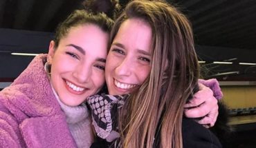 translated from Spanish: Two former ugly Duckling in Chile: reunion between Thelma Fardín and Camila Outon