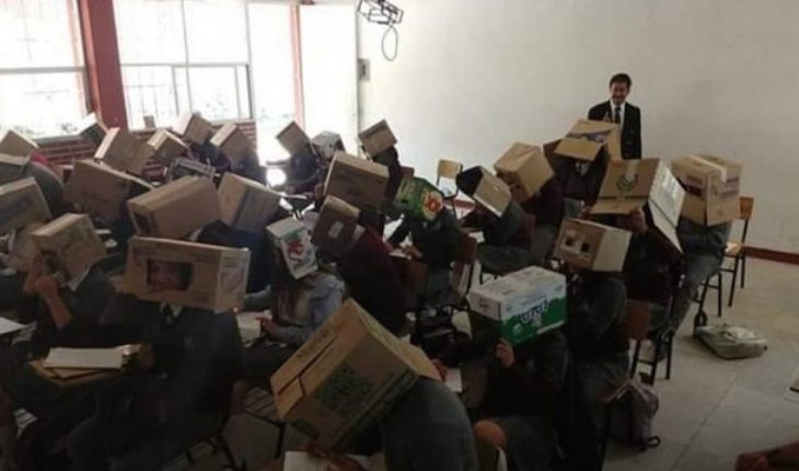 Denuncian al profesor que le puso cajas a alumnos para que no copiaran en examen