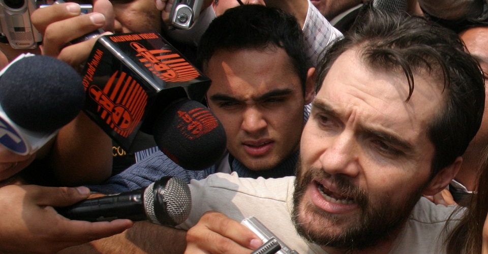 Detienen a Carlos Ahumada por presunta defraudación fiscal