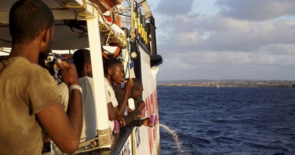 Open Arms: Italia autoriza desembarco de 27 menores de buque humanitario