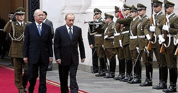 Quince años después Putin vuelve a Chile: presidente ruso estará en la APEC