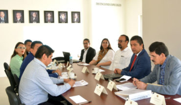 Rector de la UMSNH se reúne con alcaldes de la región Uruapan y SCOP