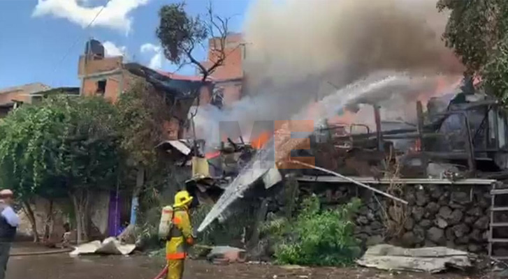 Se incendian 6 viviendas de madera y lámina en Zacapu, Michoacán