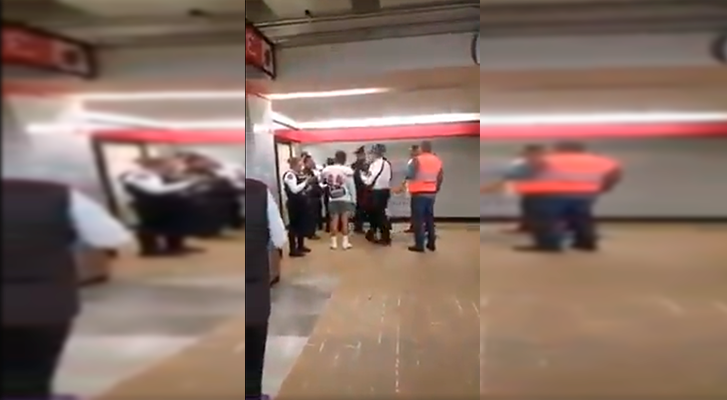 (Vídeo) Jugadores de Fútbol Americano detienen a ladrón del metro buenavista cdmx