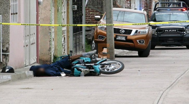 A motorcyclist is murdered in The Realejo colony of Jacona, Michoacán
