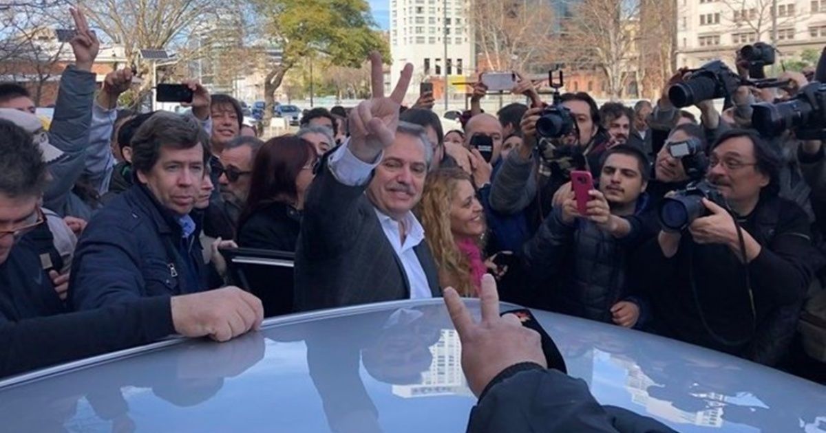 Alberto Fernández voted: "Argentines decide the future"