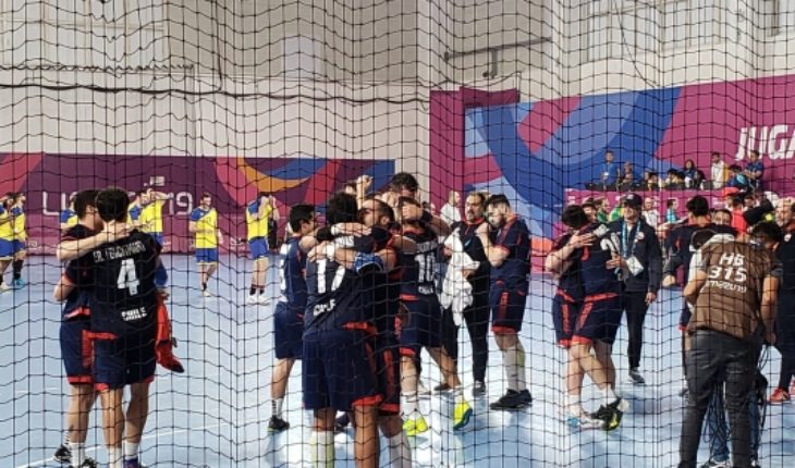 translated from Spanish: Chile surprises Brazil and fights for handball gold against Argentina