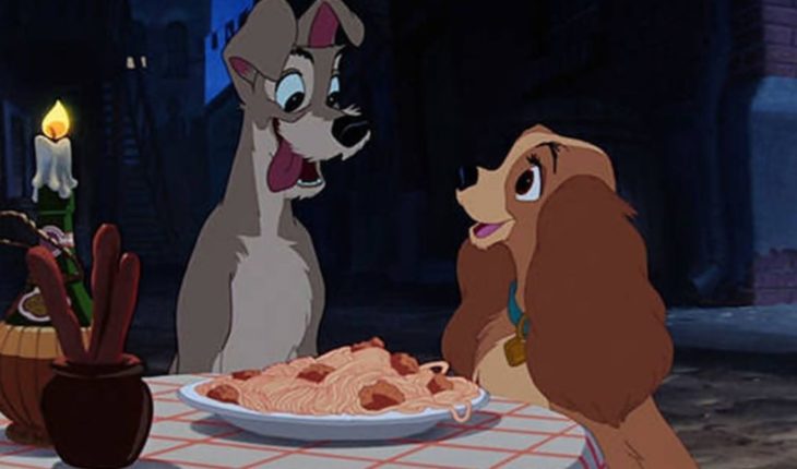 translated from Spanish: Disney presented the tender and questioned poster of “The Lady and the Tramp”