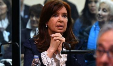 translated from Spanish: Trials resumed against Cristina Kirchner, Lázaro Báez and Cristóbal López