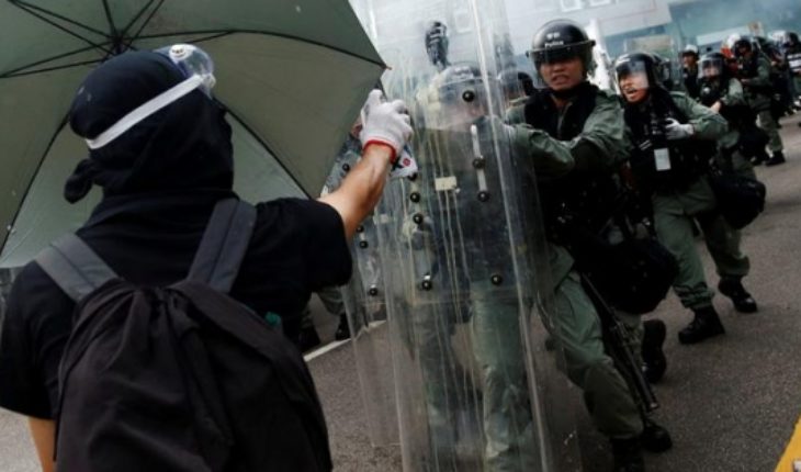 translated from Spanish: What do the continental Chinese think about the protests in Hong Kong?