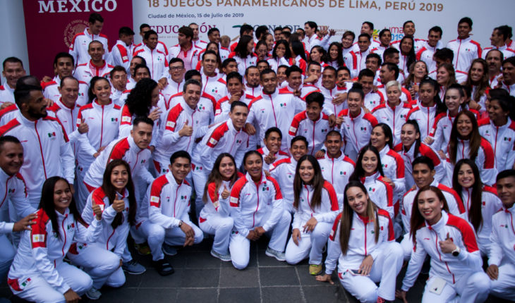 translated from Spanish: Zhenli Ye Gon home auction money will go to Pan American athletes